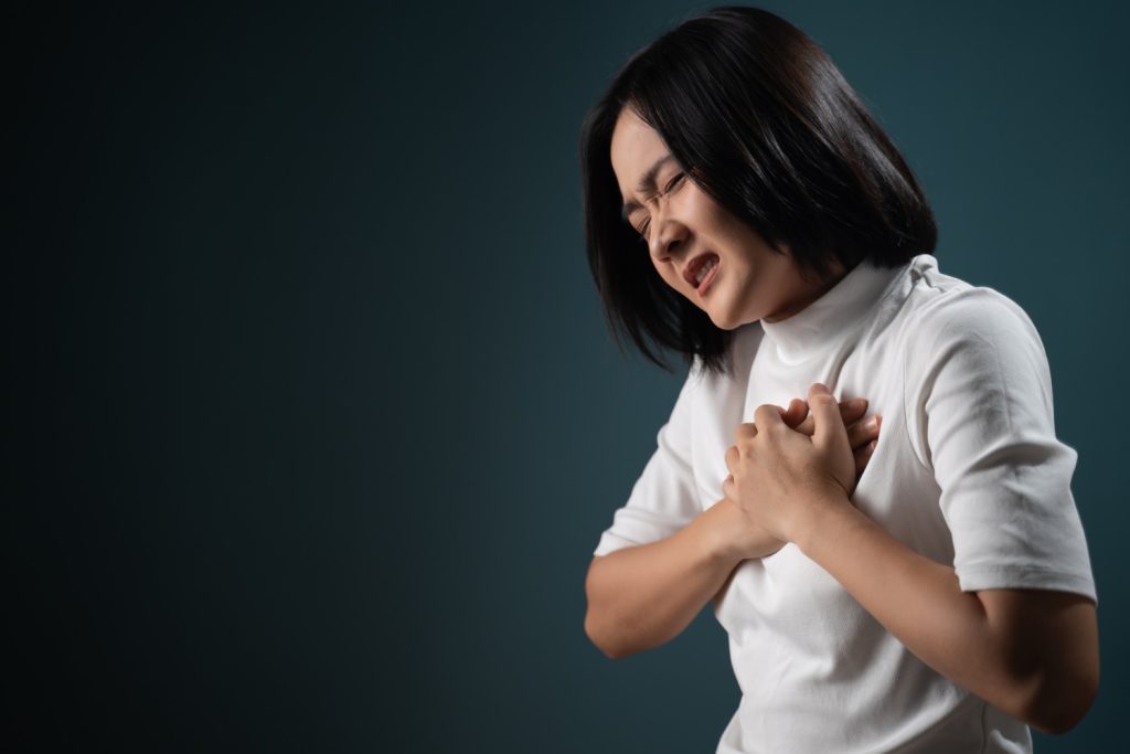 causes of heart attack in women